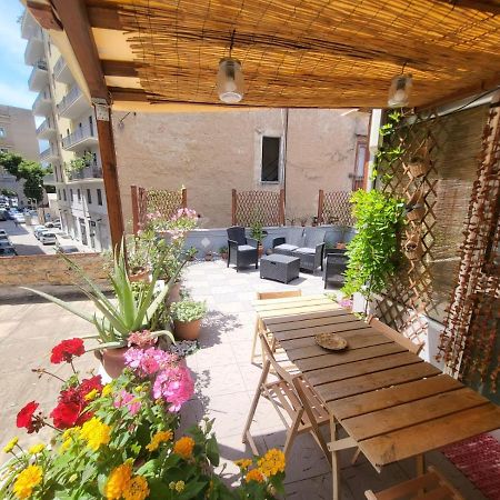 Casetta Poli- Appartamento Con Terrazza - Centro Storico ปาแลร์โม ภายนอก รูปภาพ