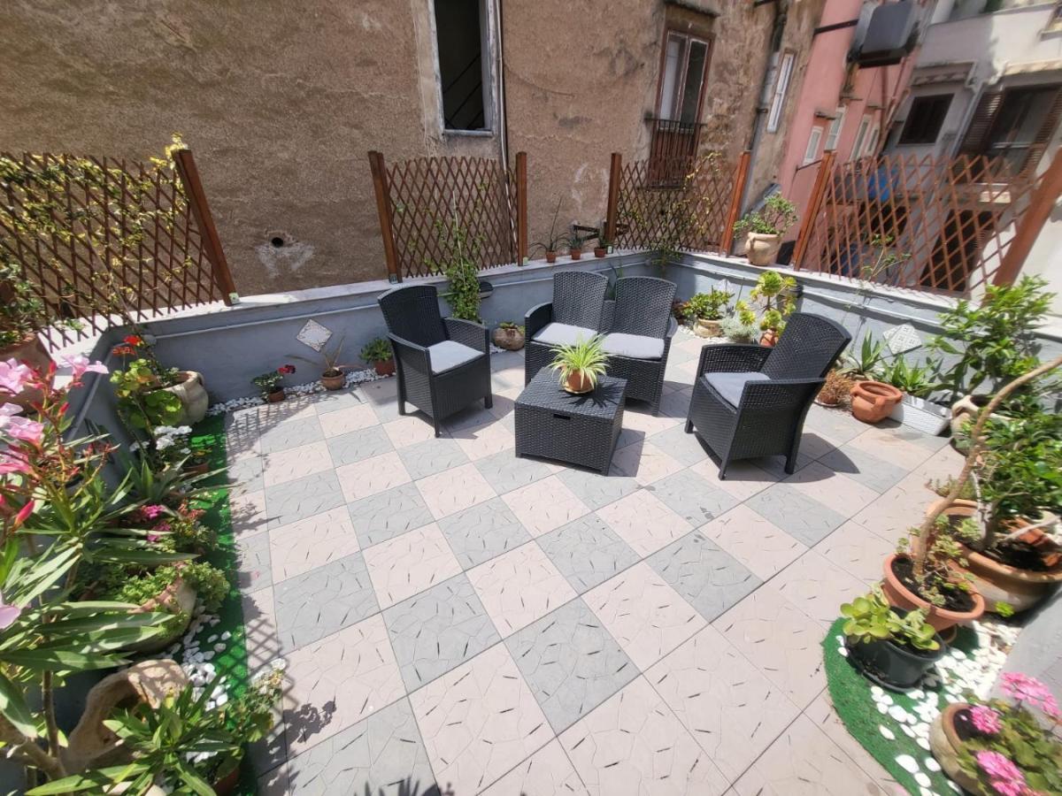 Casetta Poli- Appartamento Con Terrazza - Centro Storico ปาแลร์โม ภายนอก รูปภาพ