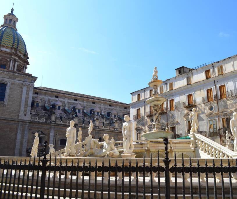 Casetta Poli- Appartamento Con Terrazza - Centro Storico ปาแลร์โม ภายนอก รูปภาพ